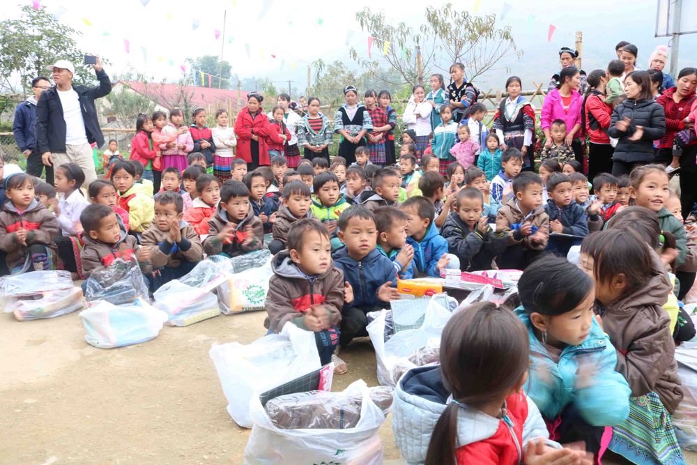 CHARITY_3